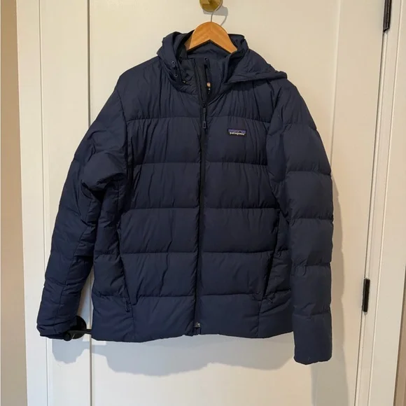 Patagonia Men’s Silent Down Jacket - Picture 2 of 10